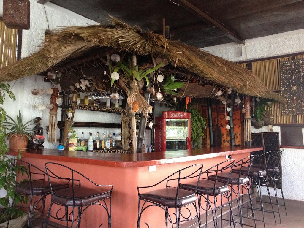 Discovery Island Resort Coron Exterior foto