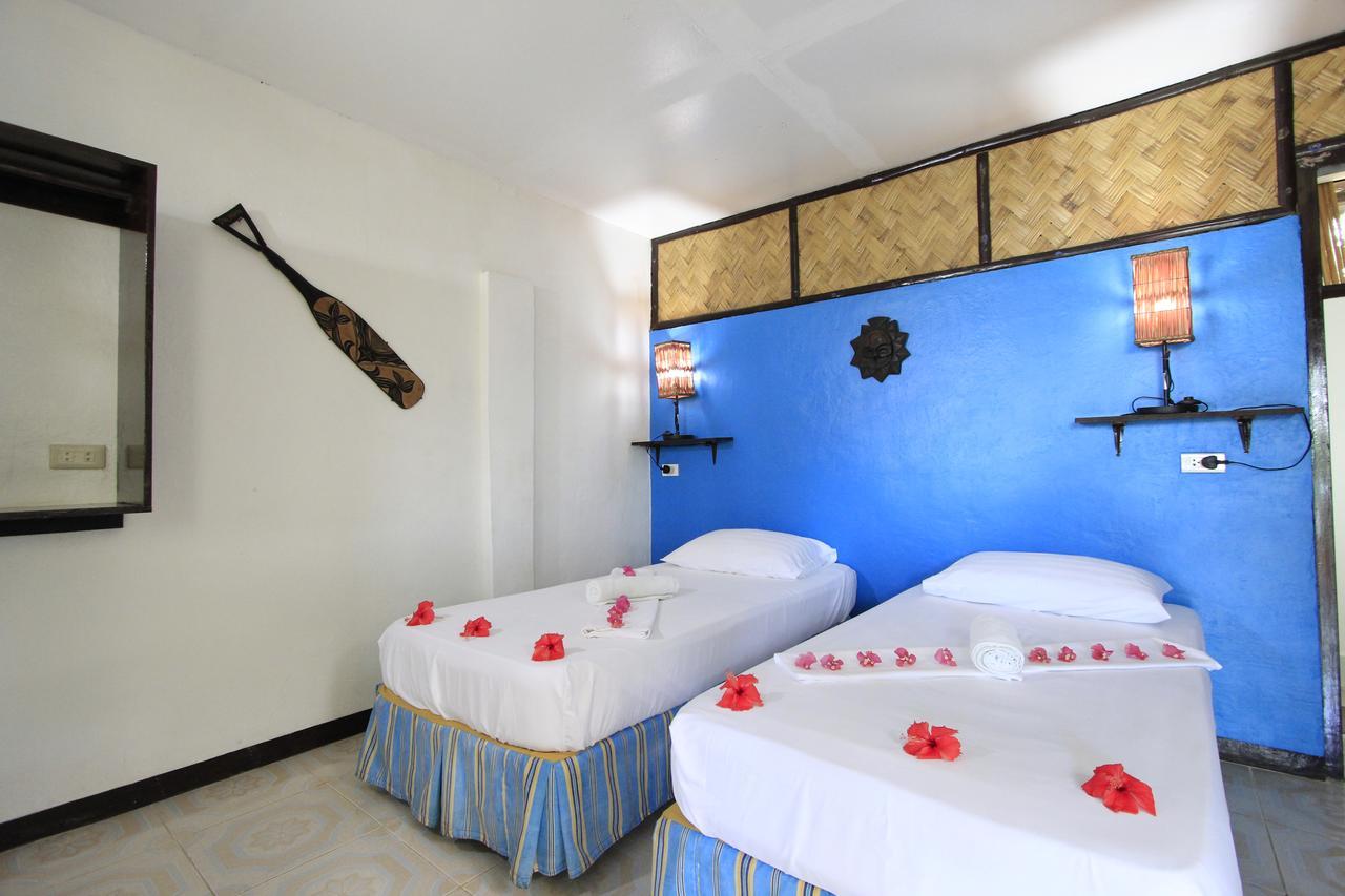 Discovery Island Resort Coron Exterior foto