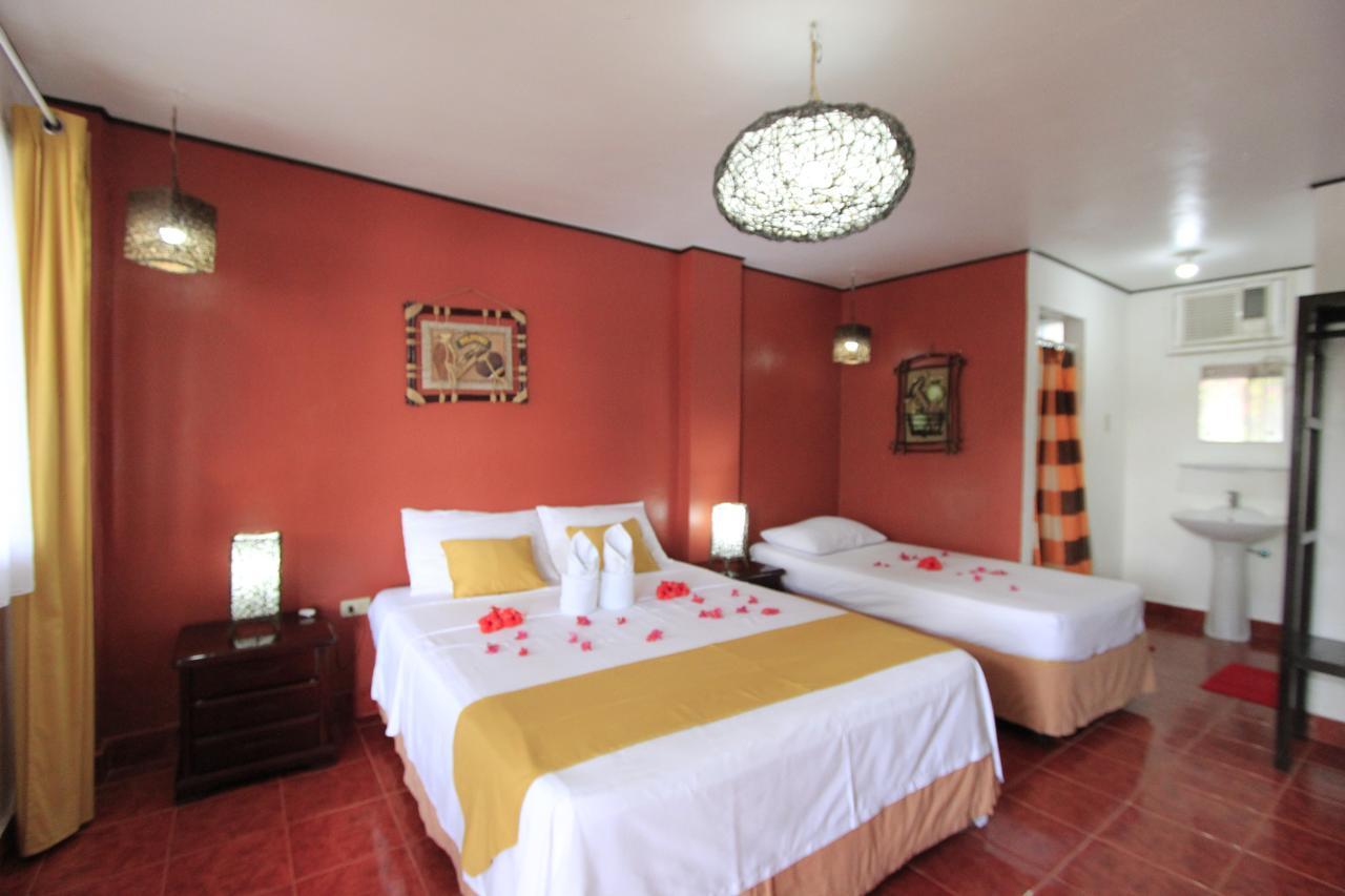 Discovery Island Resort Coron Exterior foto