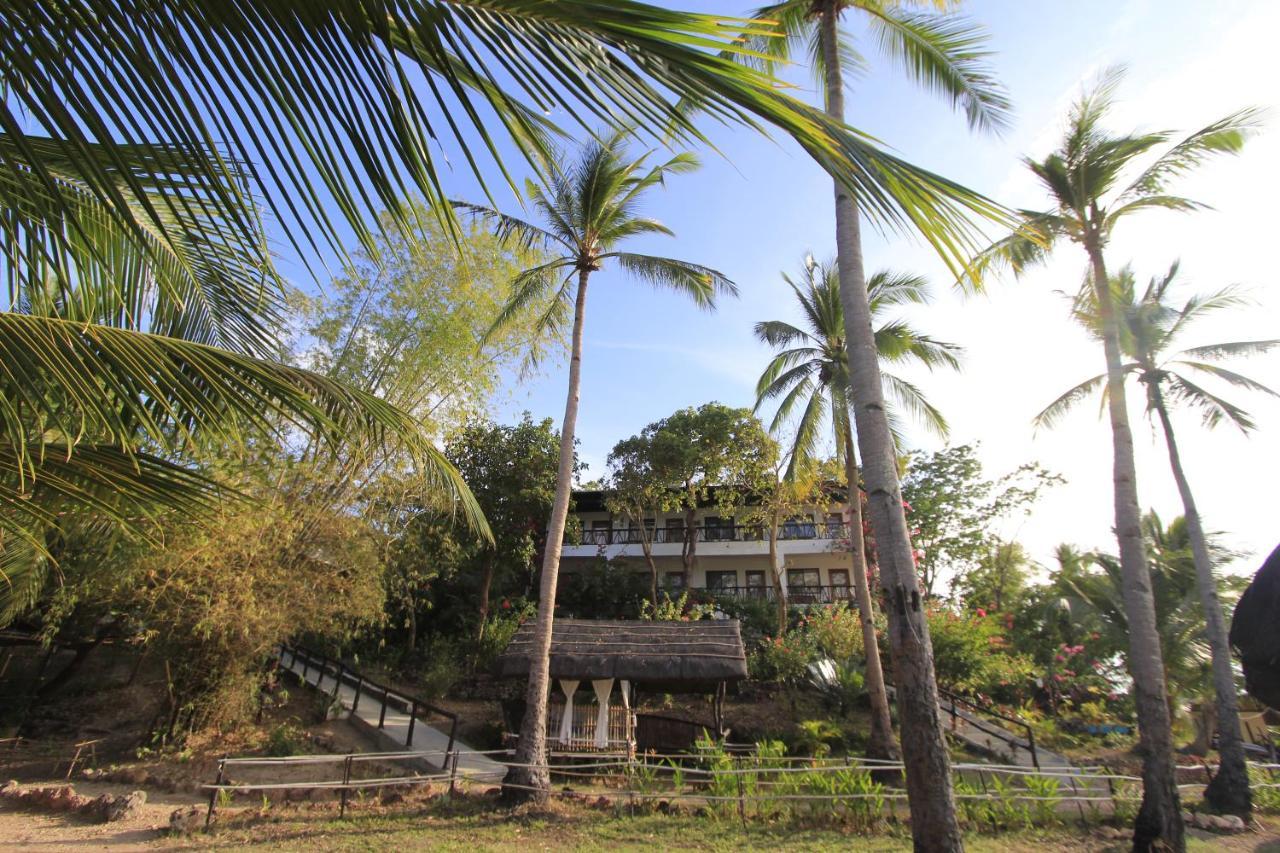 Discovery Island Resort Coron Exterior foto