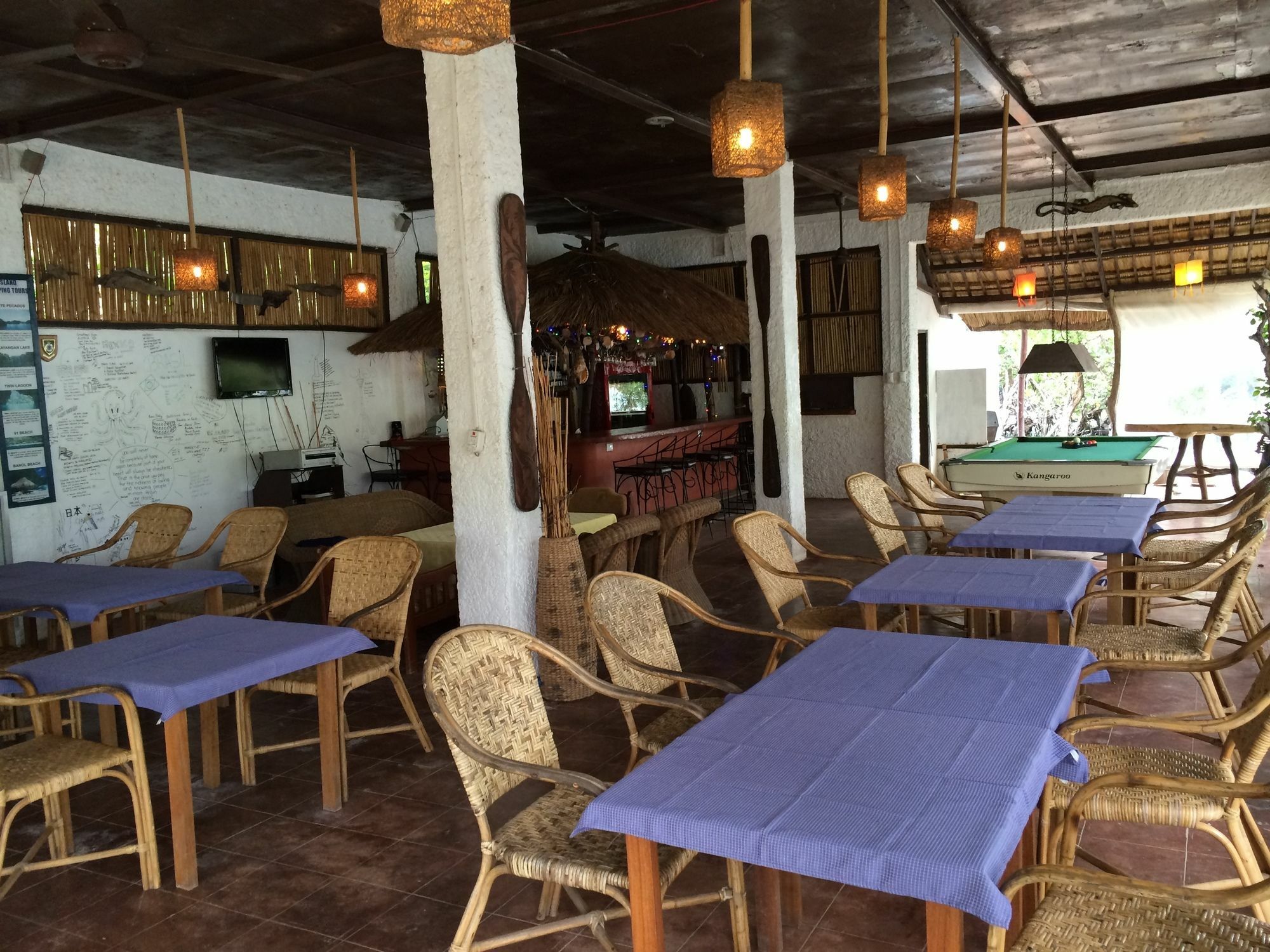 Discovery Island Resort Coron Exterior foto