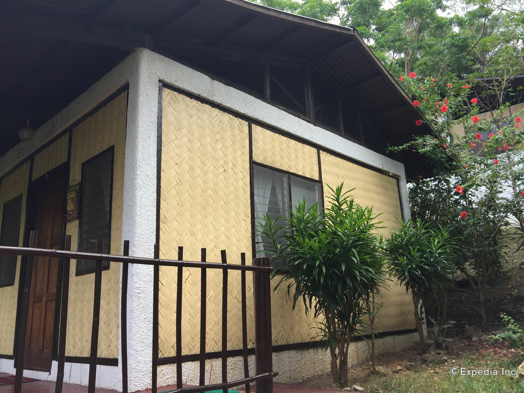 Discovery Island Resort Coron Exterior foto